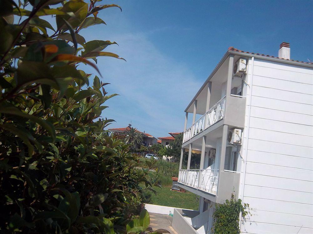 אפיטוס Milos Apartments מראה חיצוני תמונה